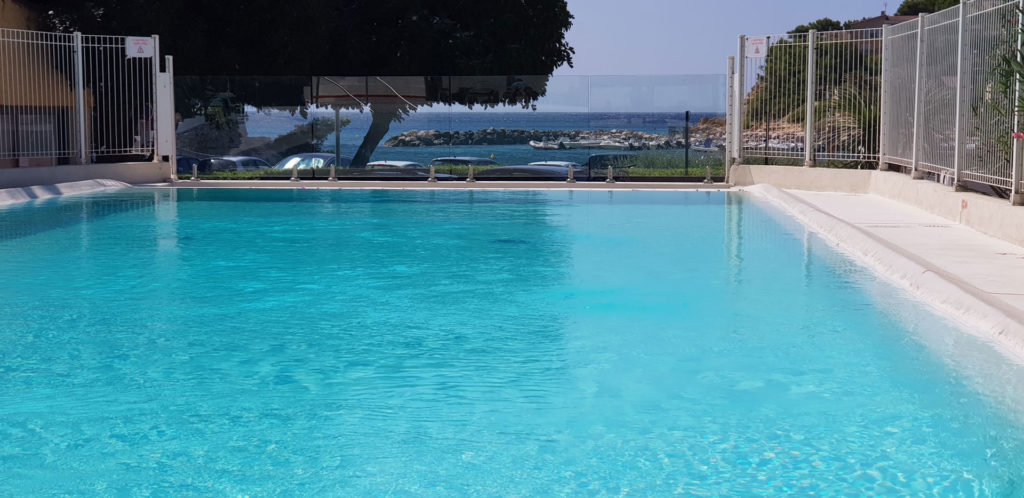 Camping à Martigues avec piscine